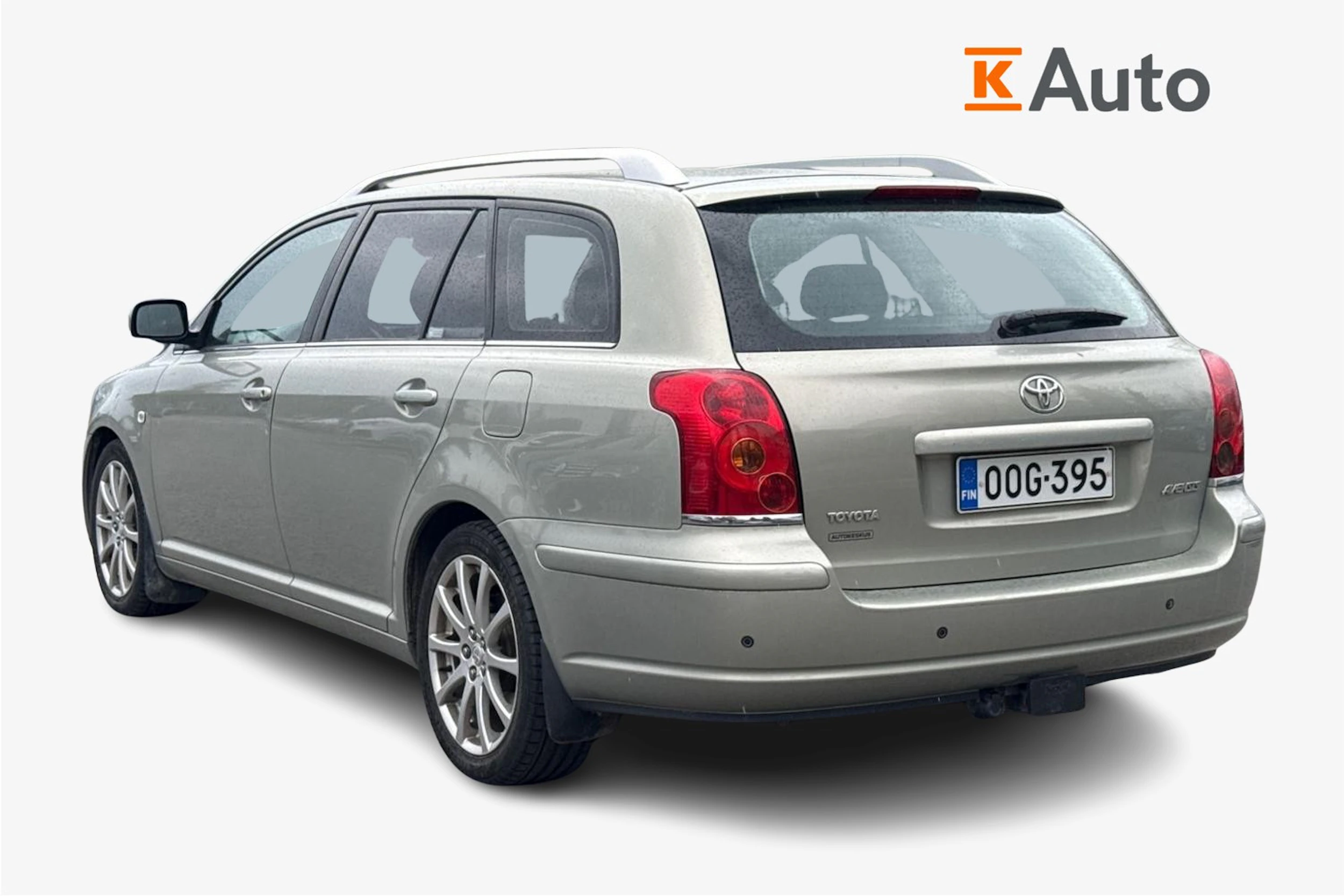 Vihreä Toyota AVENSIS 2004 kuva 2.