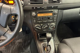 Hopea Toyota AVENSIS 2004 kuva 19.