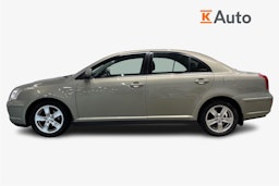 vihreä Toyota Avensis 2005 kuva 5.