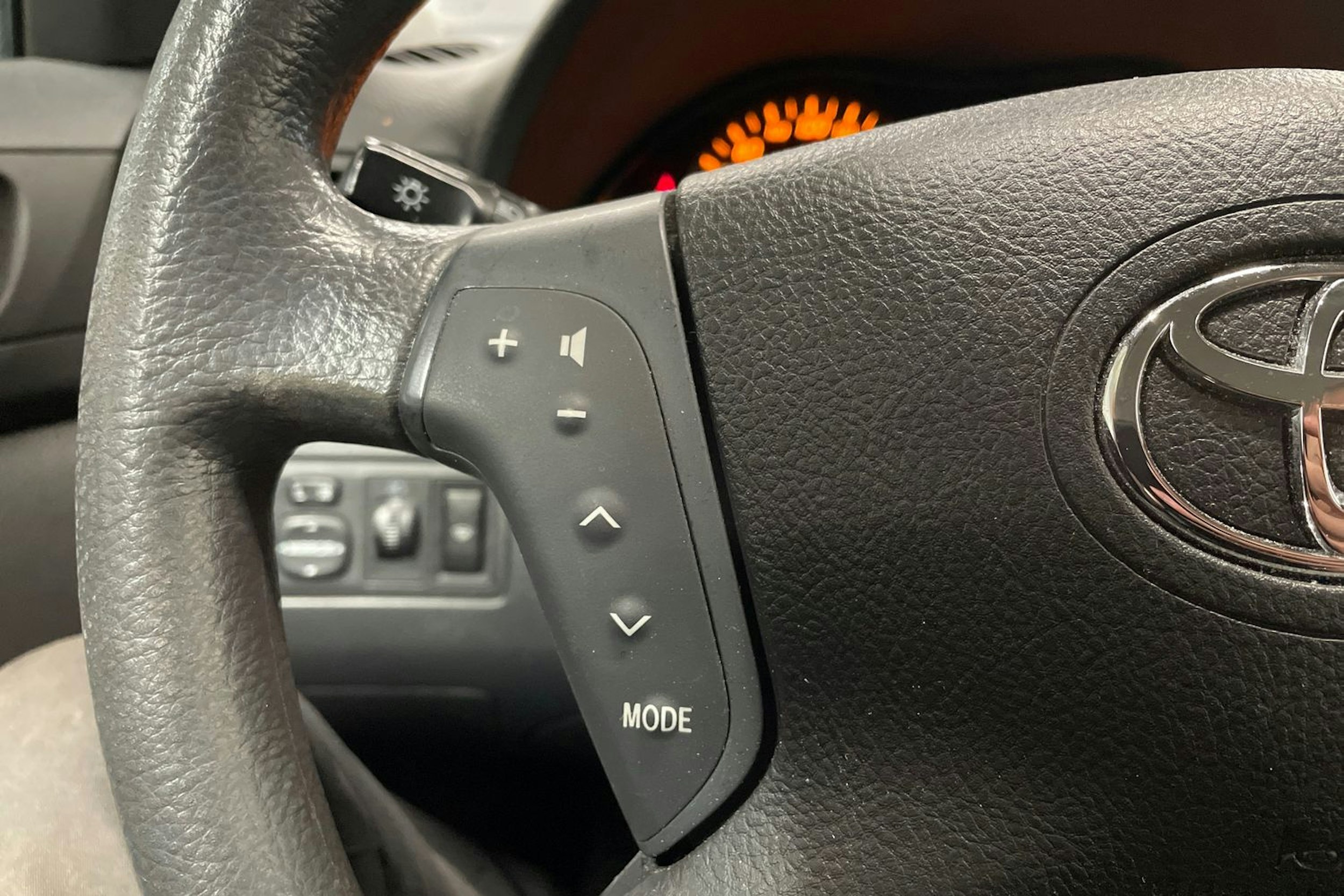 vihreä Toyota Avensis 2005 kuva 17.