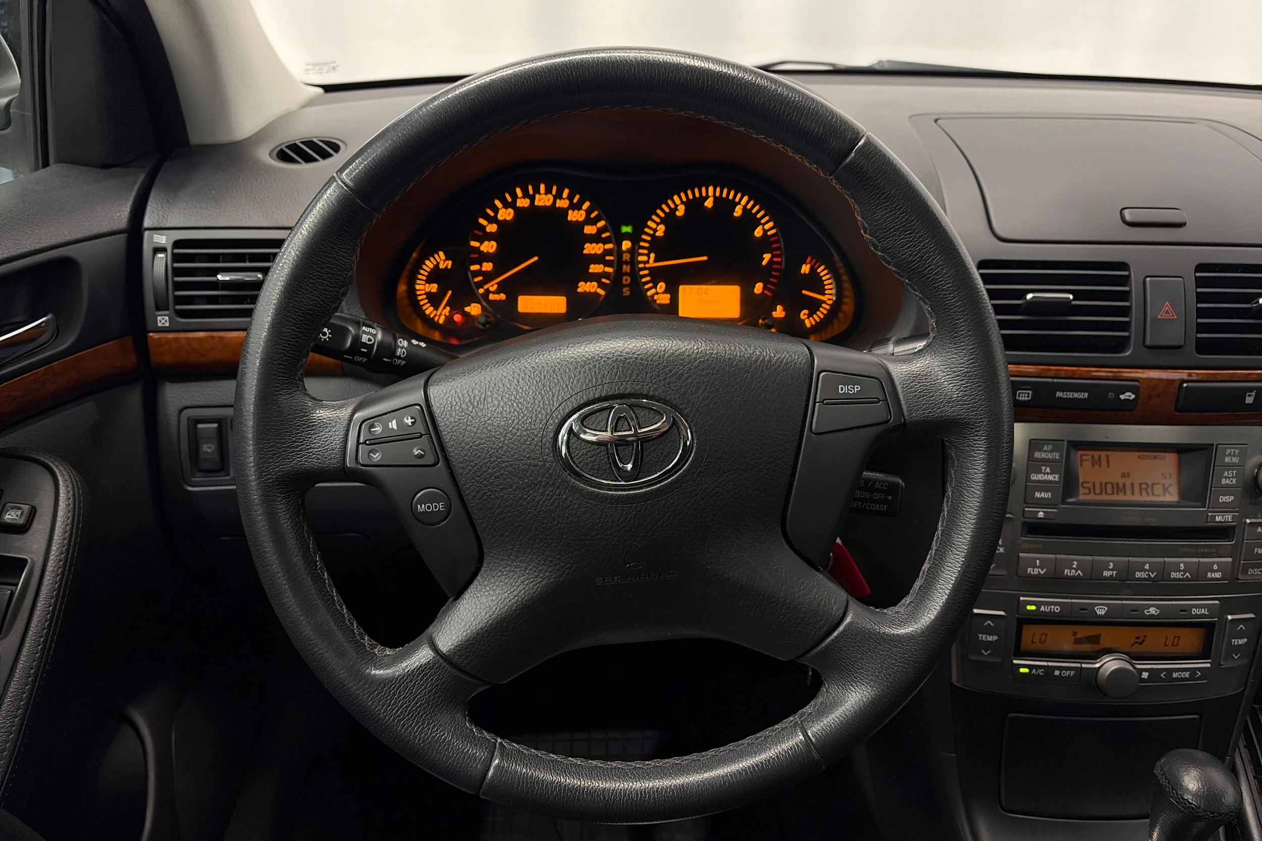 ruskea (beige) Toyota Avensis 2006 kuva 12.
