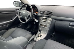 musta Toyota Avensis 2007 kuva 9.