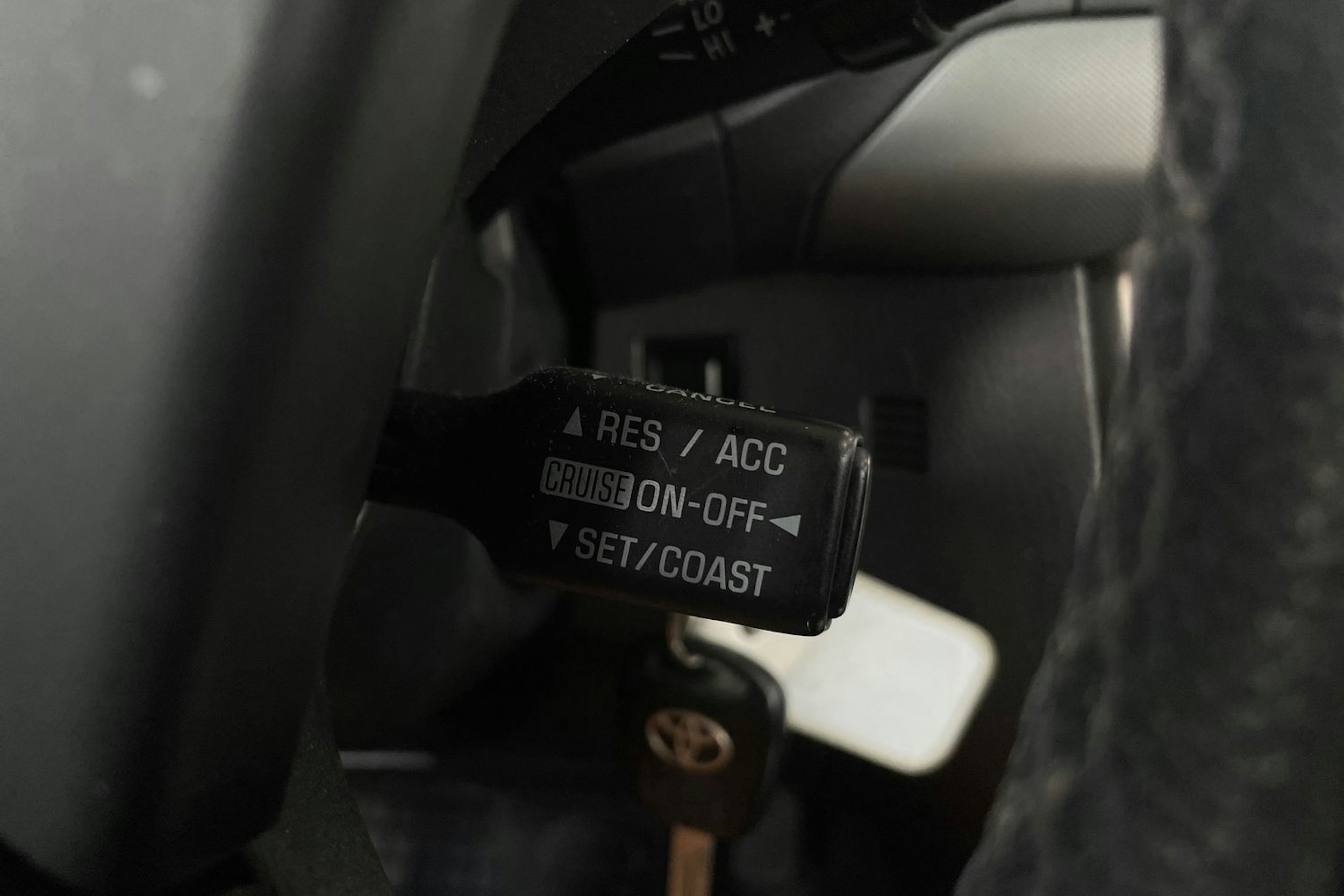 musta Toyota Avensis 2007 kuva 16.