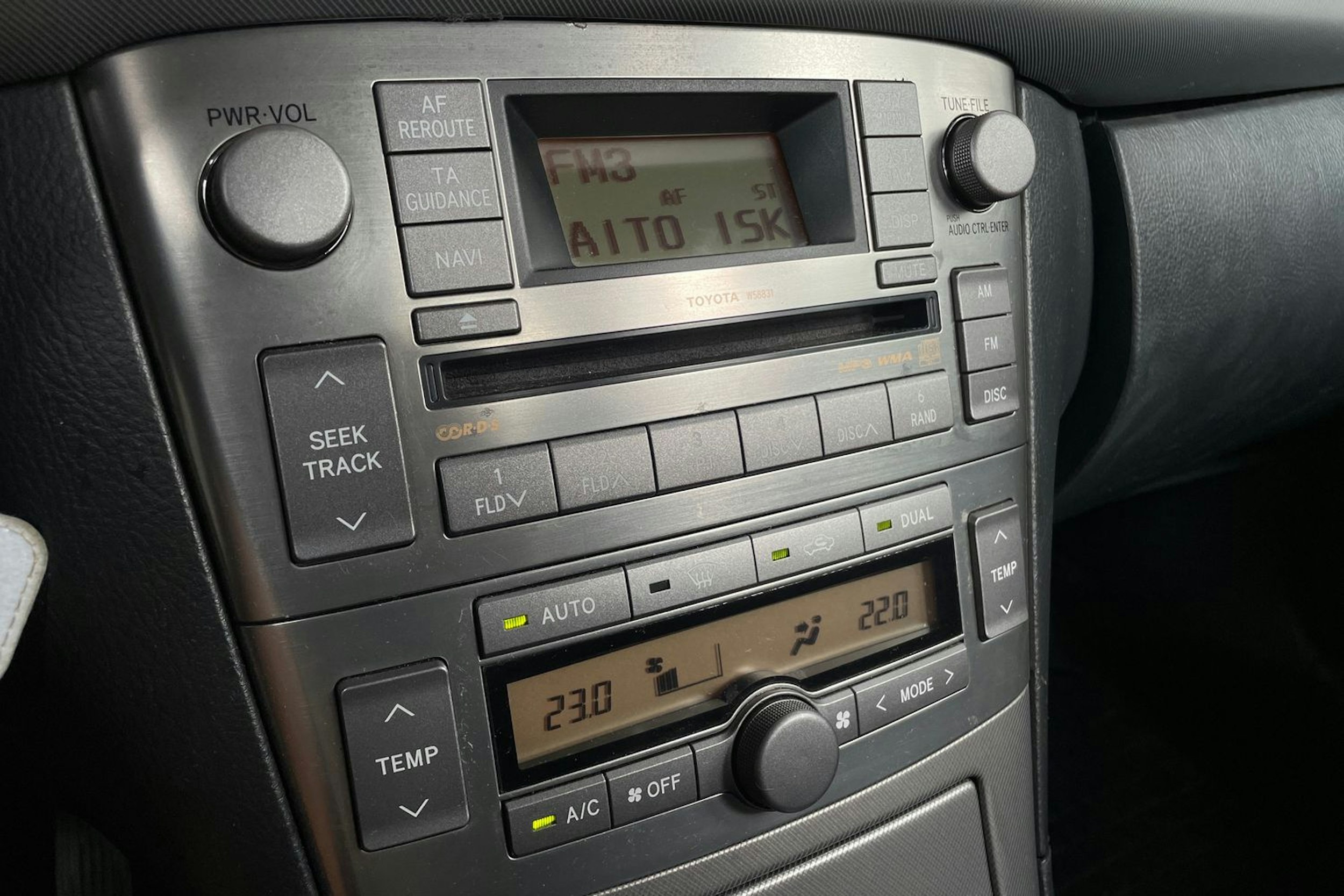 musta Toyota Avensis 2007 kuva 21.