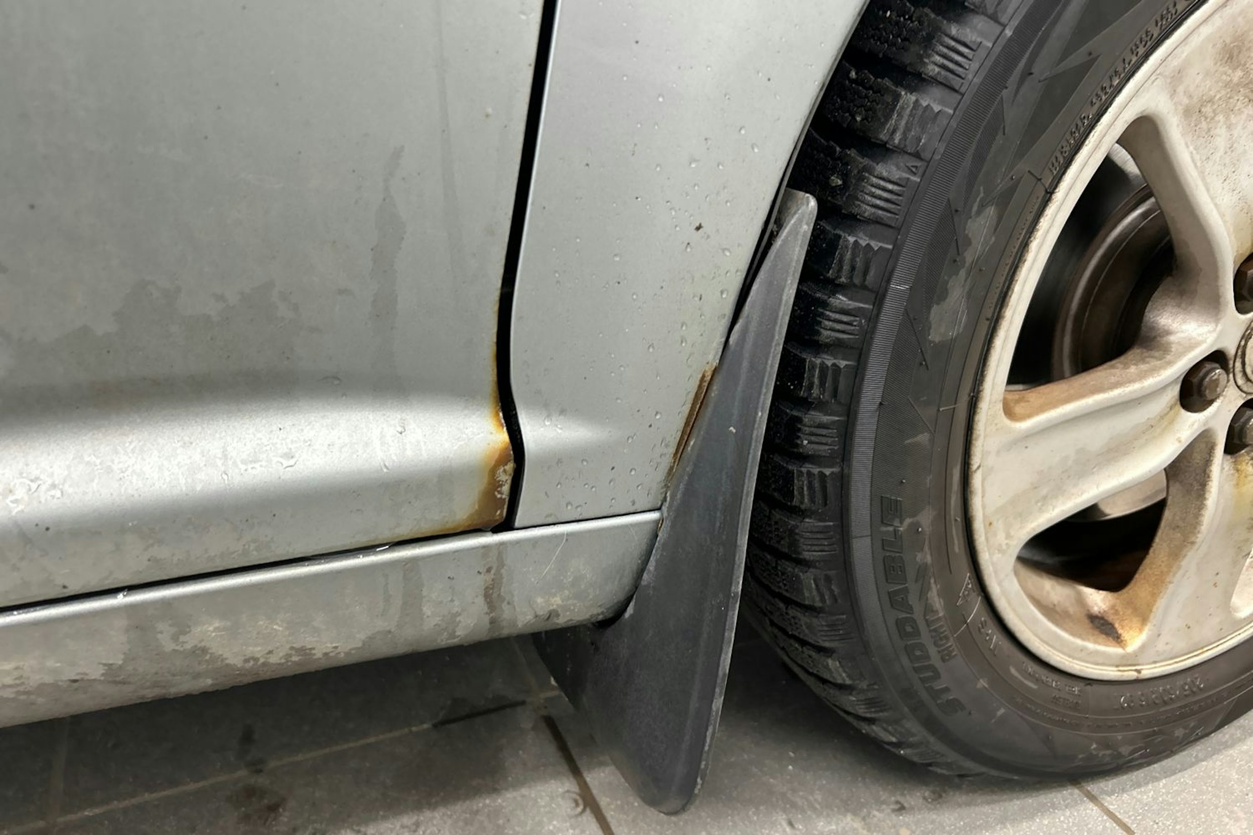 hopea Toyota Avensis 2008 kuva 18.