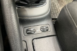 hopea Toyota Avensis 2008 kuva 24.