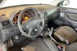 punainen Toyota Avensis 2008 kuva 7.