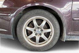 punainen Toyota Avensis 2008 kuva 11.