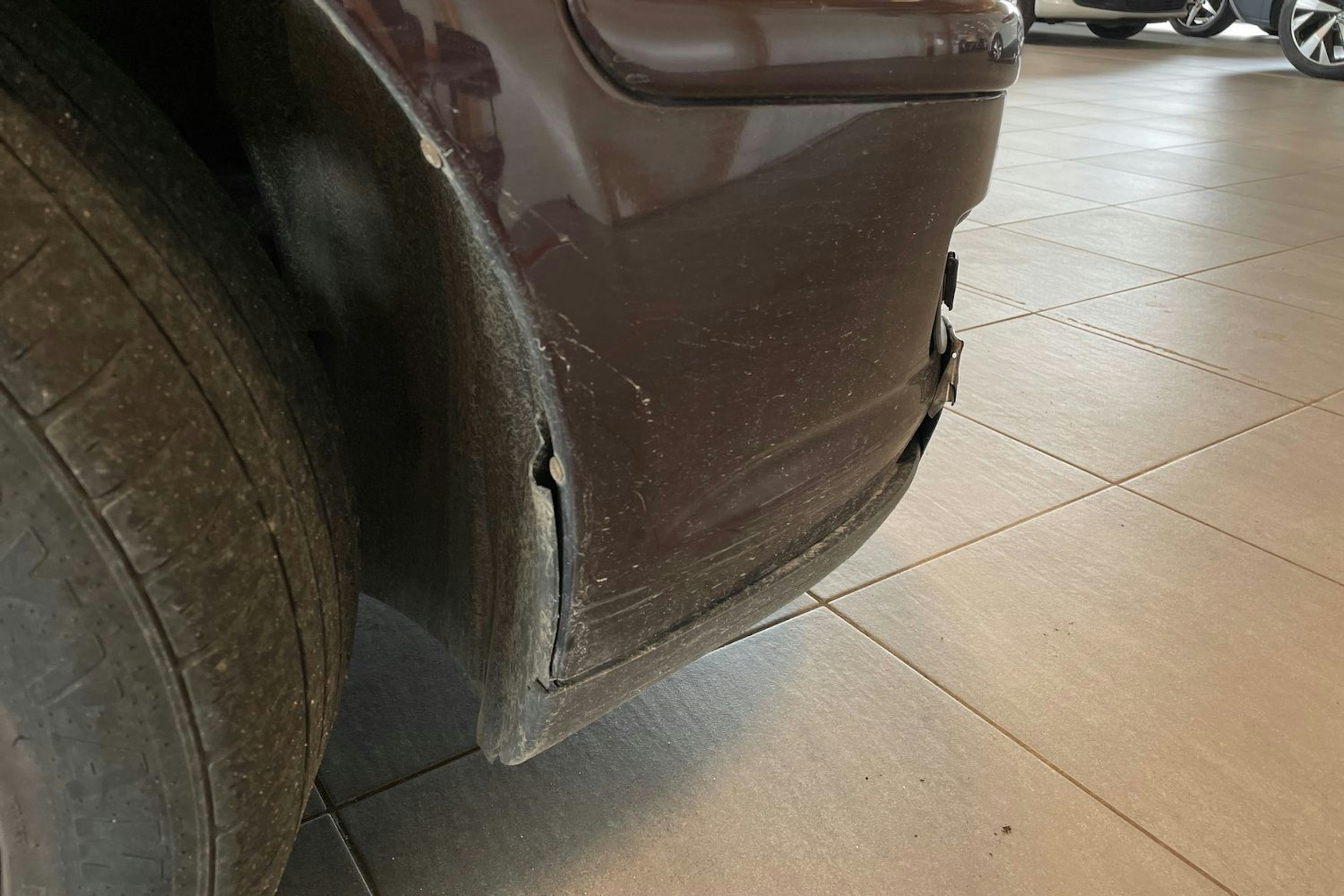 punainen Toyota Avensis 2008 kuva 30.