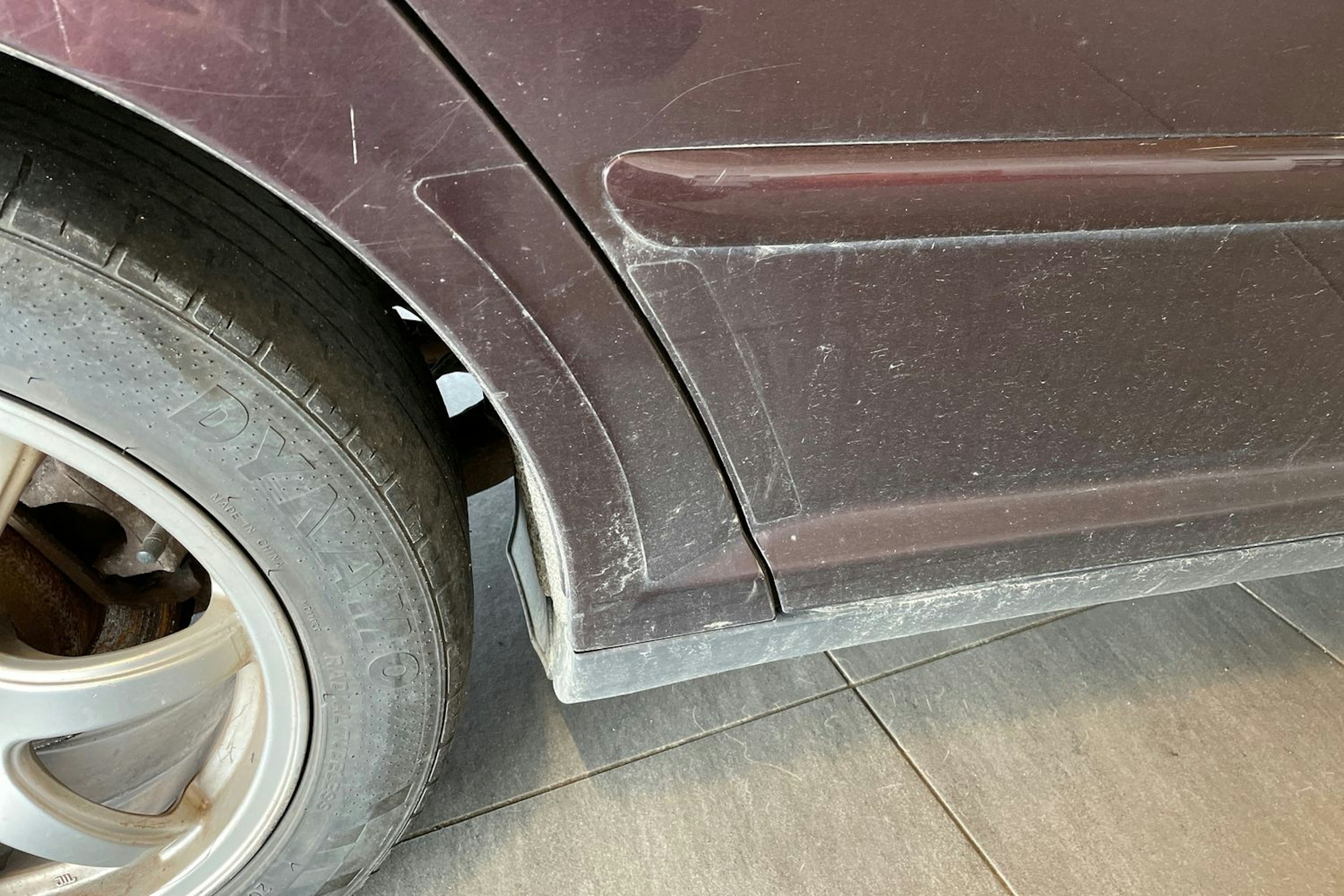 punainen Toyota Avensis 2008 kuva 32.
