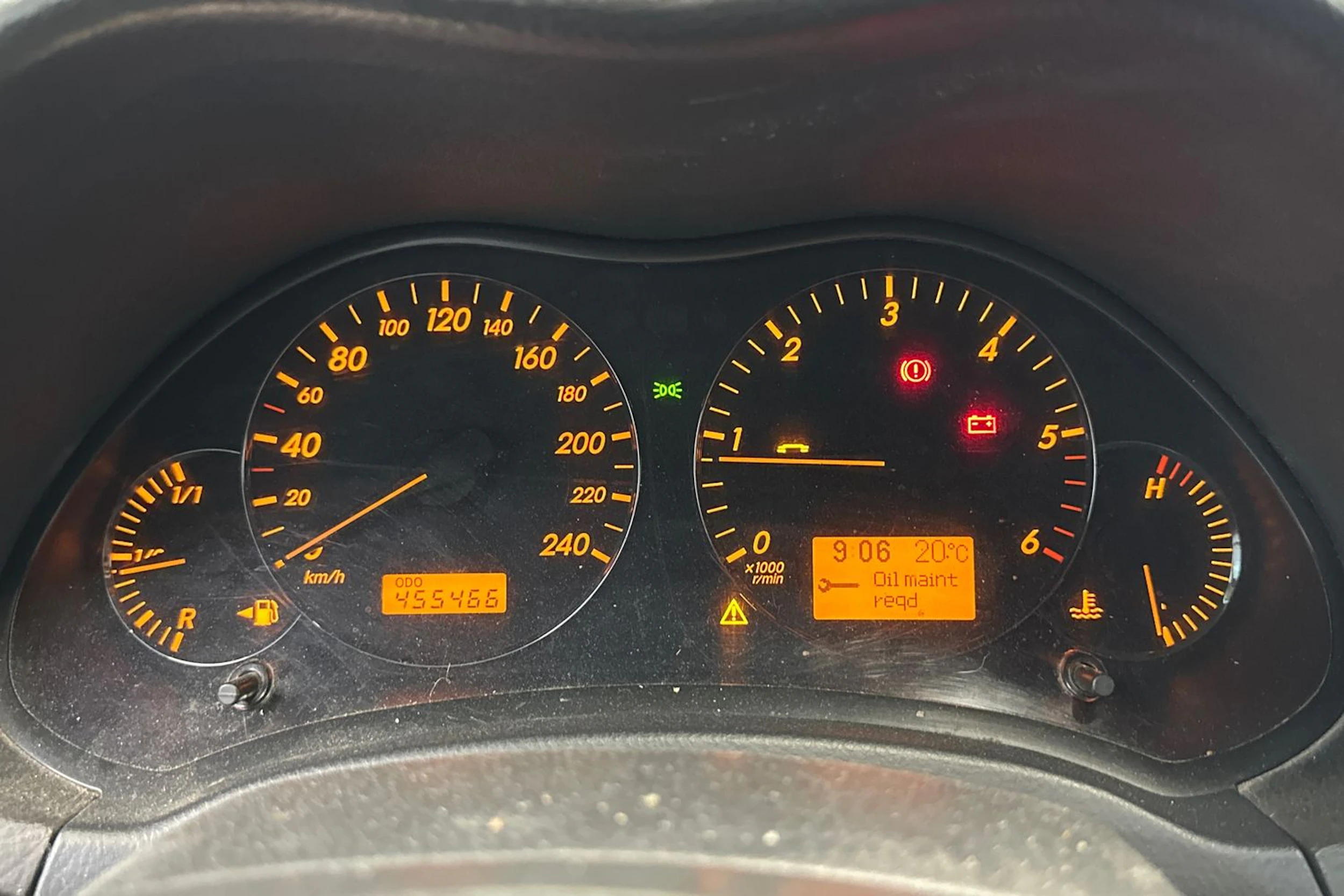Harmaa Toyota AVENSIS 2008 kuva 22.