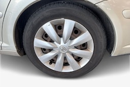 hopea Toyota Avensis 2008 kuva 11.