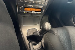 hopea Toyota Avensis 2008 kuva 16.
