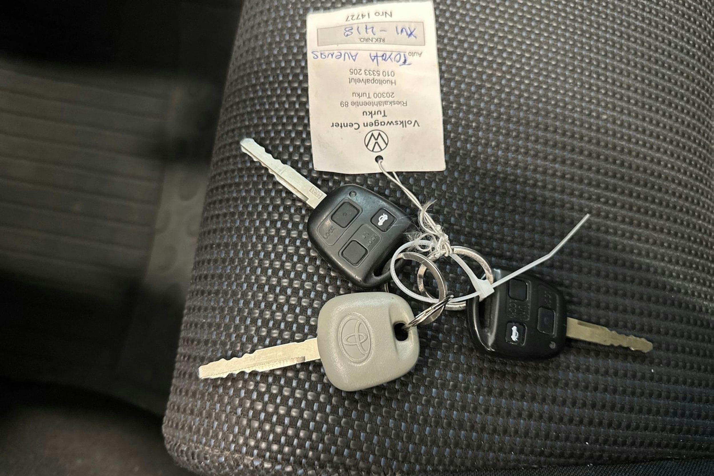 hopea Toyota Avensis 2008 kuva 17.
