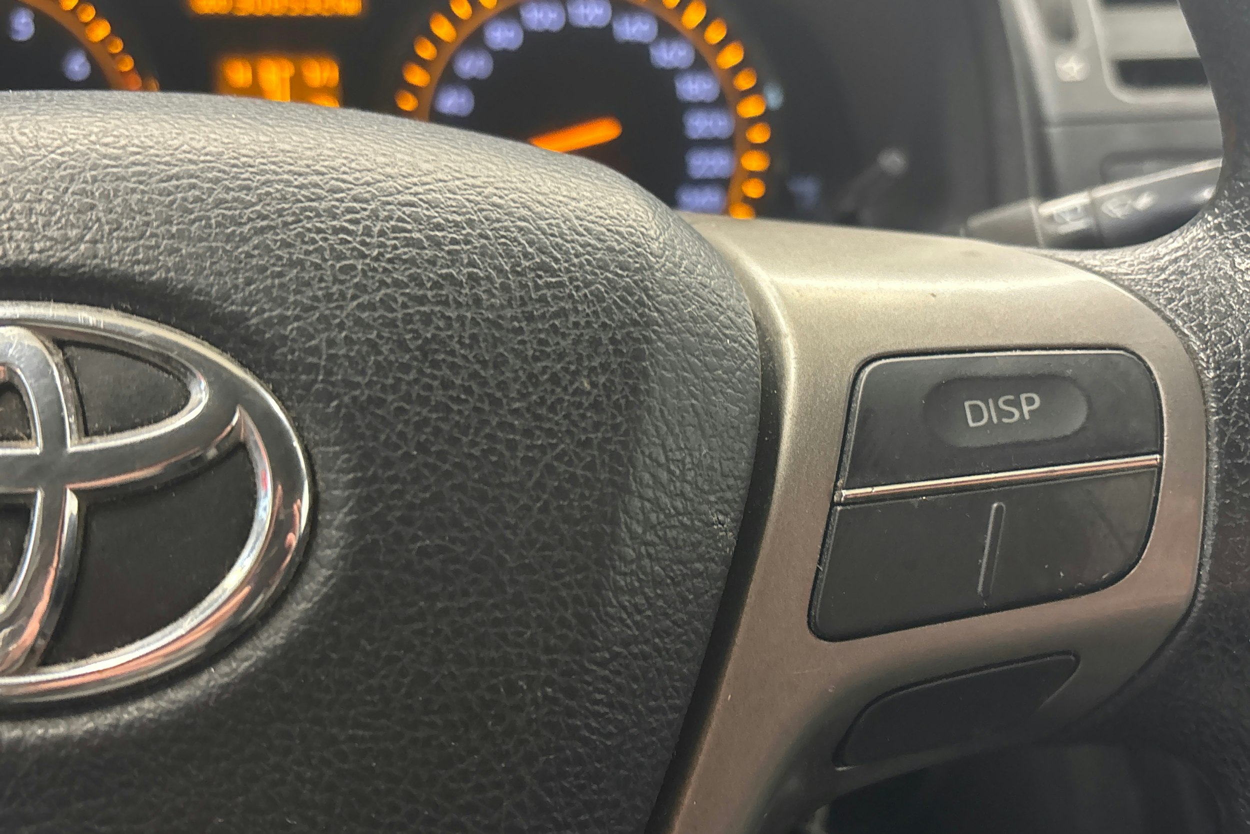 harmaa Toyota Avensis 2009 kuva 18.