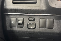 harmaa Toyota Avensis 2009 kuva 22.