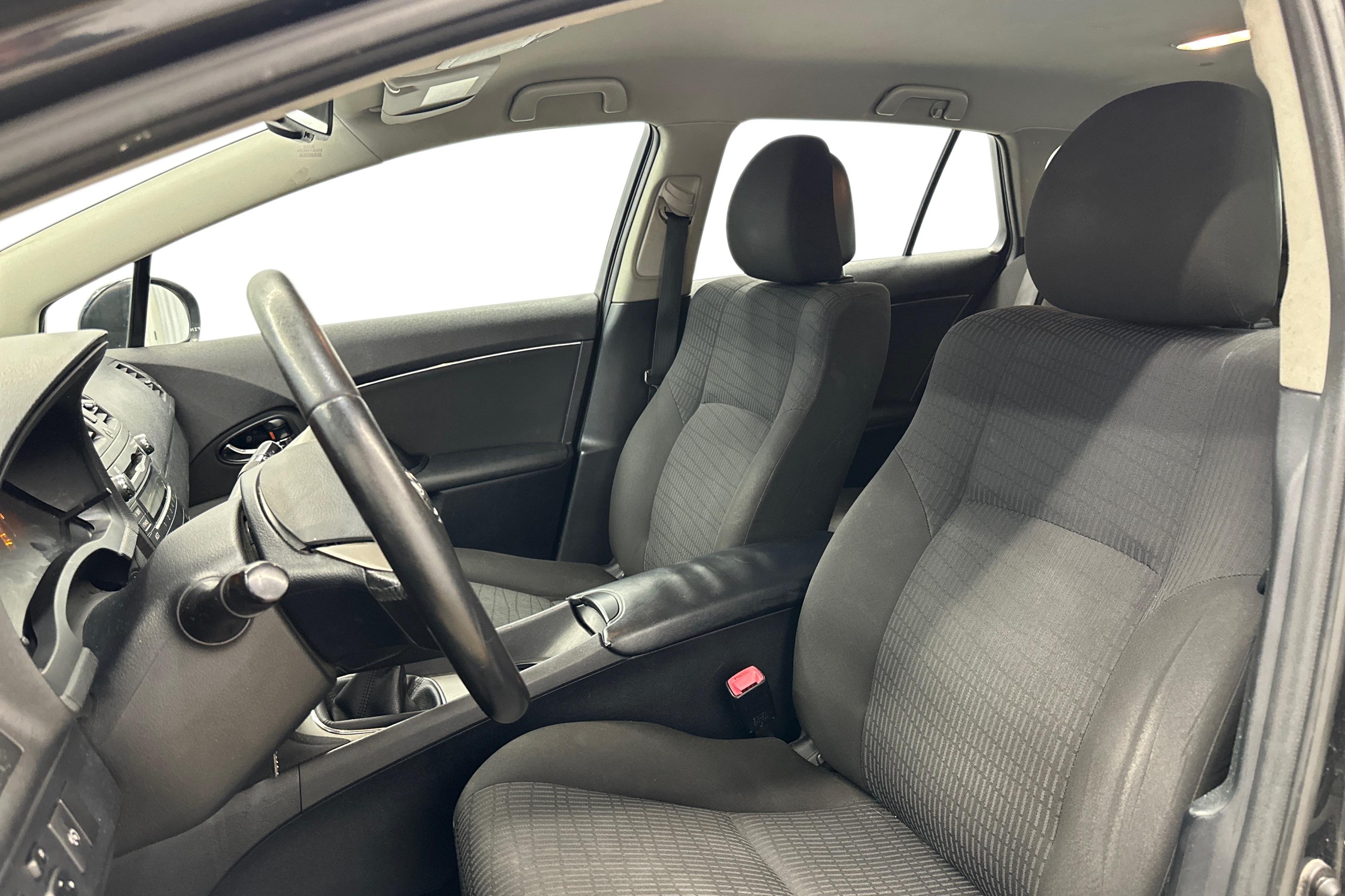 Toyota Avensis 2009, kuva 6/33