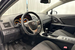 musta Toyota Avensis 2009 kuva 10.