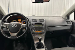 musta Toyota Avensis 2009 kuva 11.