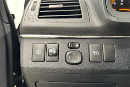 musta Toyota Avensis 2009 kuva 19.