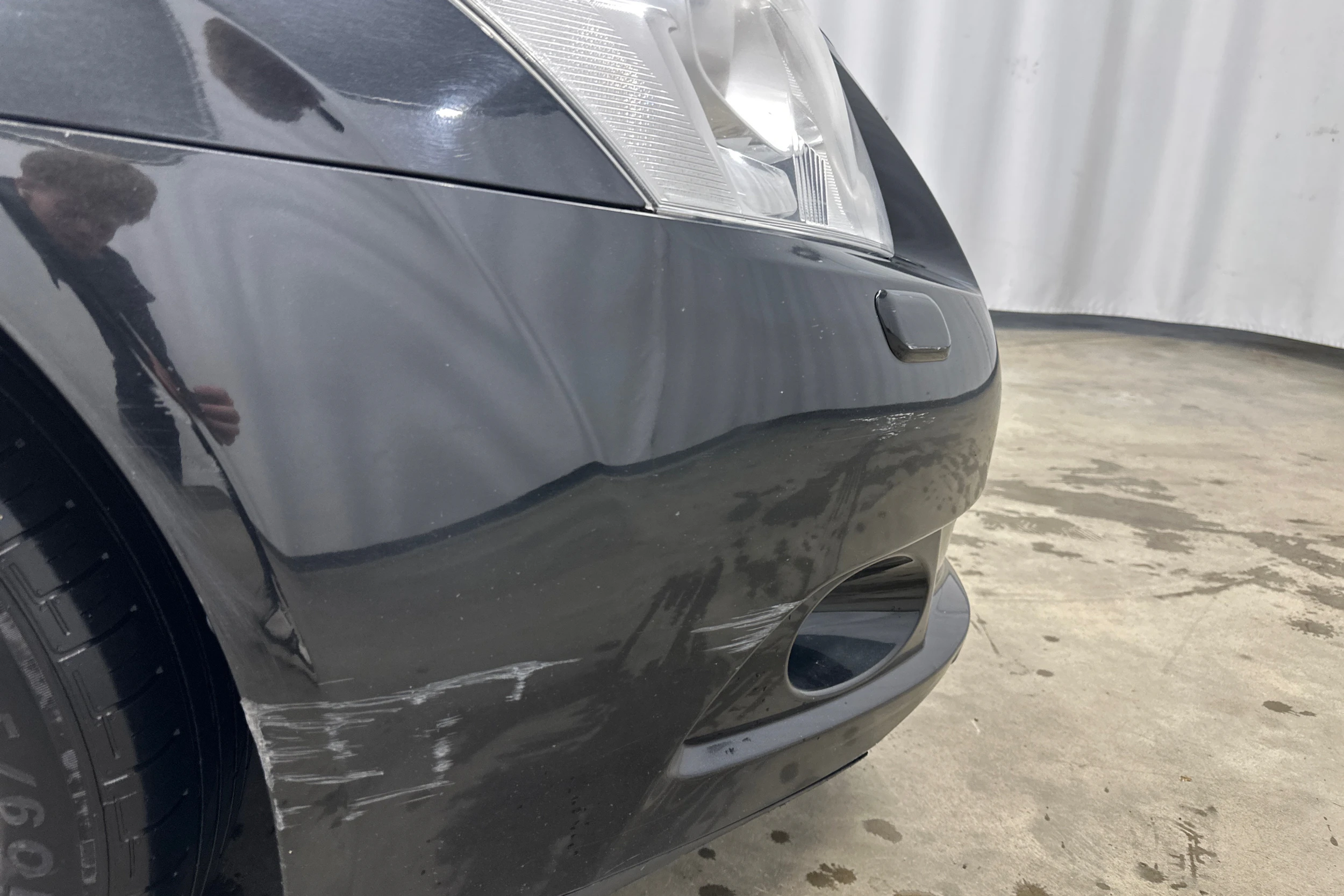 musta Toyota Avensis 2009 kuva 29.