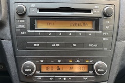 Harmaa Toyota AVENSIS 2009 kuva 16.