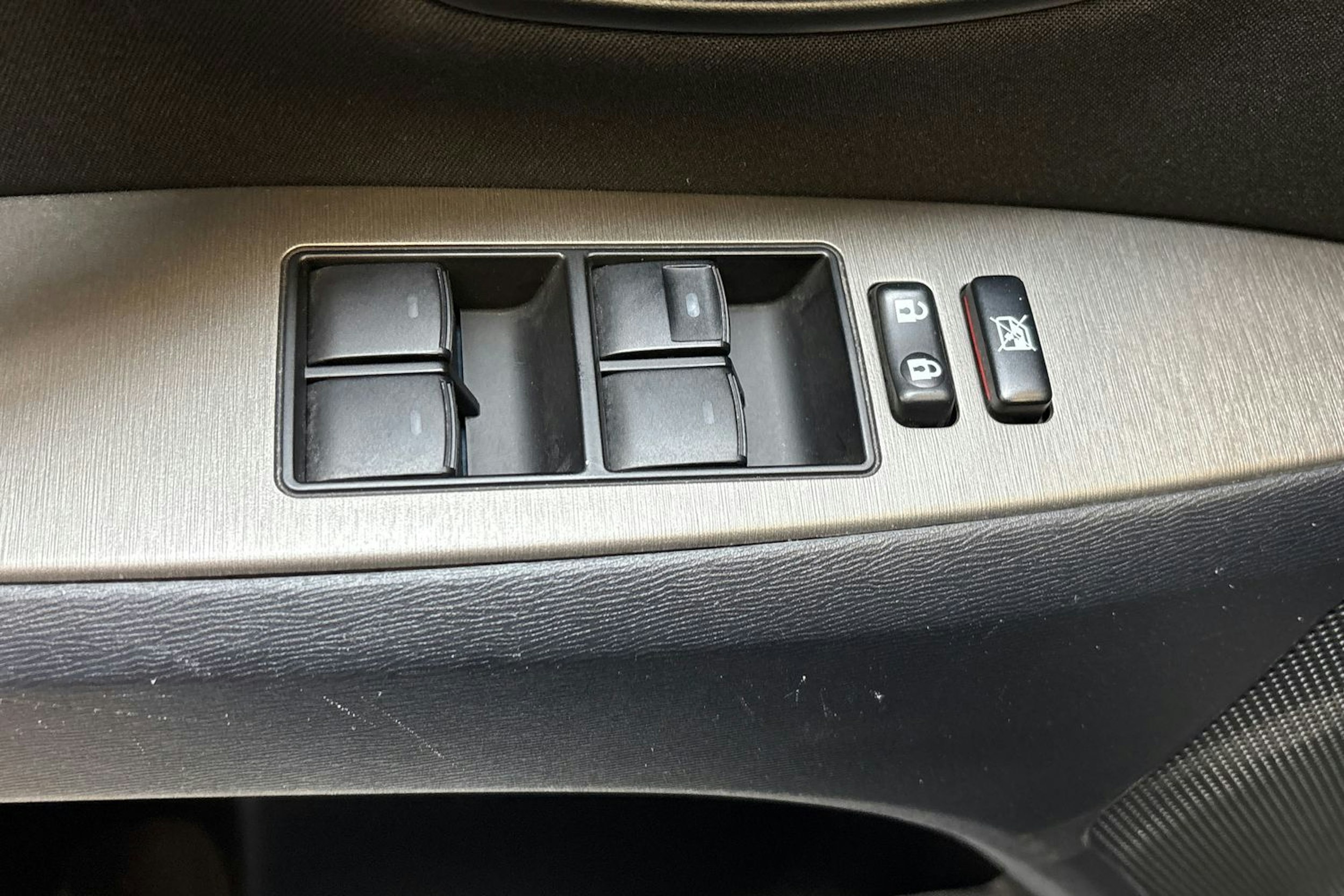Harmaa Toyota AVENSIS 2009 kuva 19.
