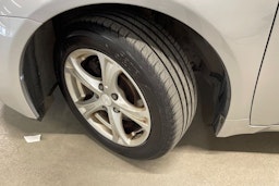Hopea Toyota AVENSIS 2009 kuva 10.