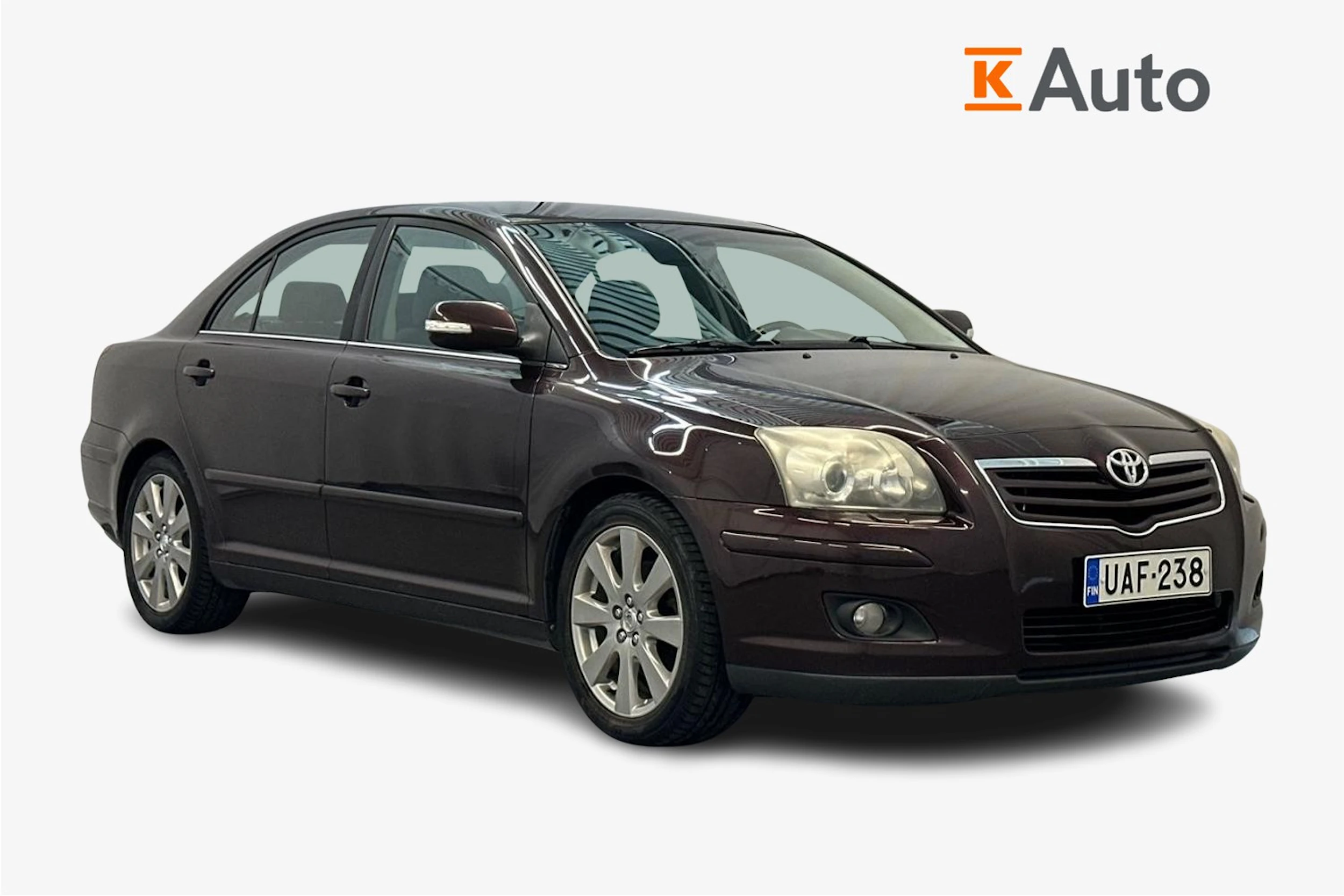 Punainen Toyota AVENSIS 2009 kuva 1.