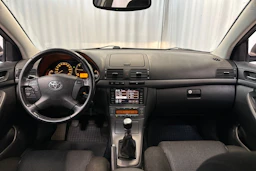 Punainen Toyota AVENSIS 2009 kuva 18.