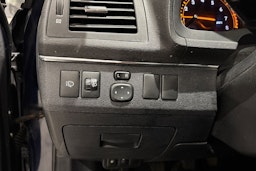 sininen Toyota Avensis 2010 kuva 19.