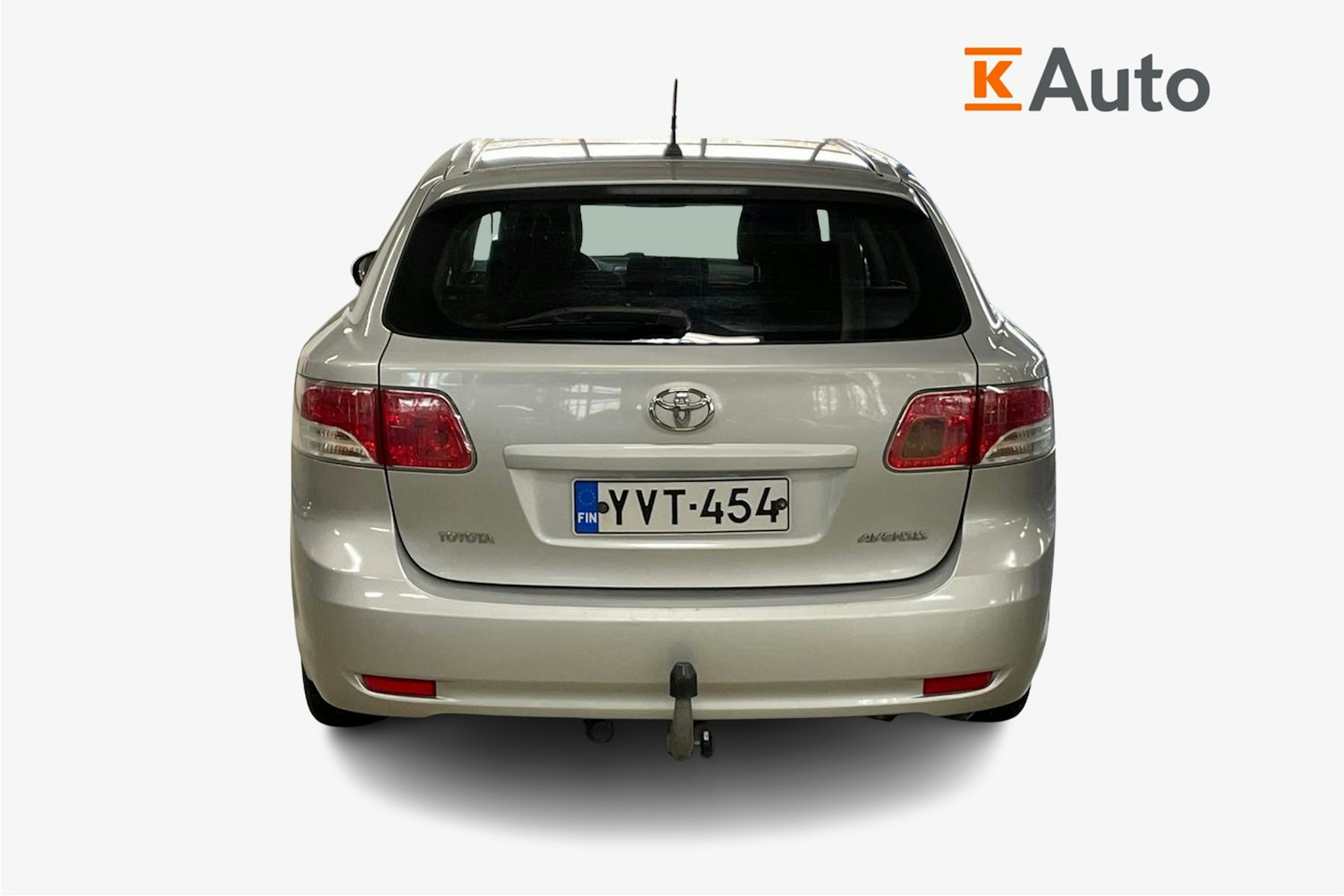 Hopea Toyota AVENSIS 2010 kuva 3.