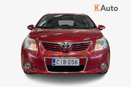 punainen Toyota Avensis 2011 kuva 4.