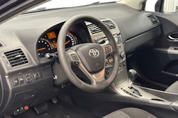 musta Toyota Avensis 2011 kuva 7.