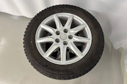 musta Toyota Avensis 2011 kuva 13.