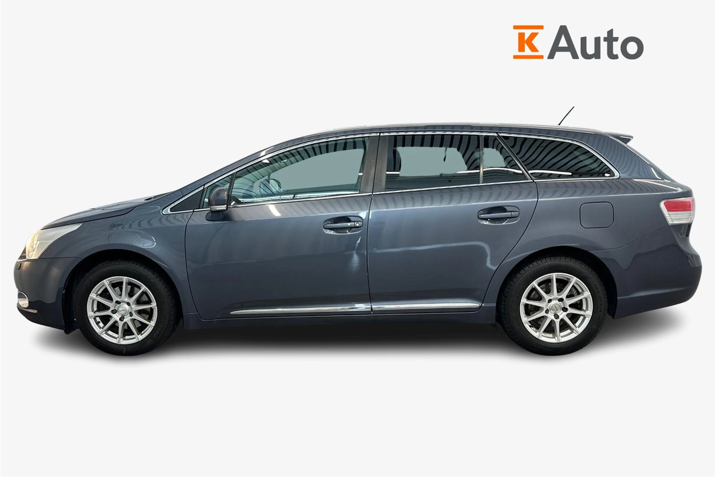 sininen Toyota Avensis 2011 kuva 5.