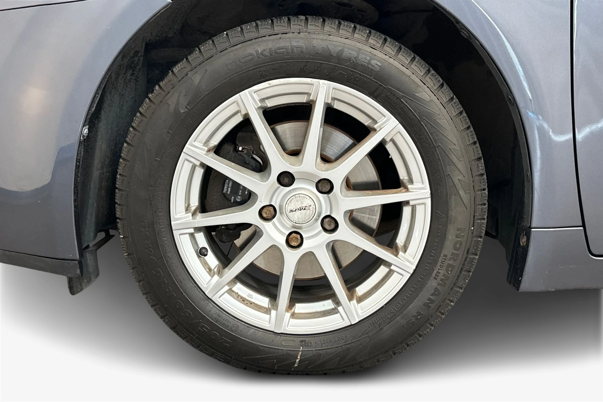 sininen Toyota Avensis 2011 kuva 9.