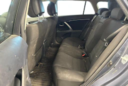 sininen Toyota Avensis 2012 kuva 8.
