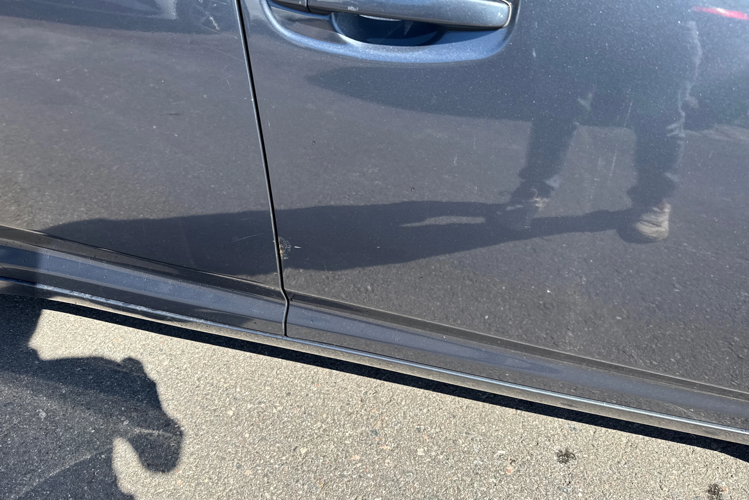 sininen Toyota Avensis 2012 kuva 20.