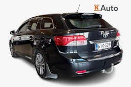 musta Toyota Avensis 2012 kuva 2.