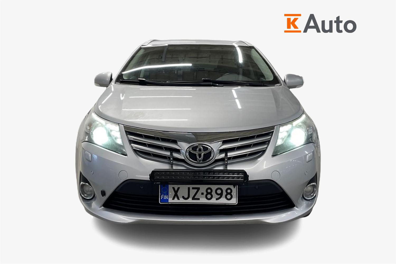 Toyota Avensis 2012, photo 4/22