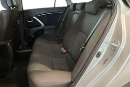 hopea Toyota Avensis 2012 kuva 8.
