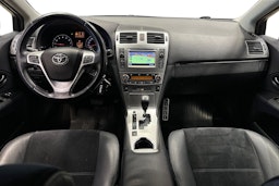 met. musta Toyota Avensis 2013 kuva 7.
