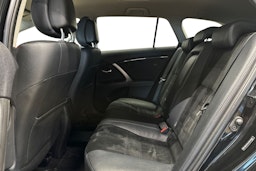 met. musta Toyota Avensis 2013 kuva 8.