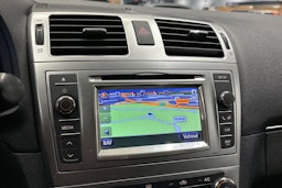 met. musta Toyota Avensis 2013 kuva 15.