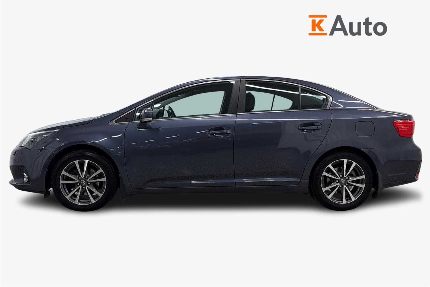 Toyota Avensis 2013, photo 5/21
