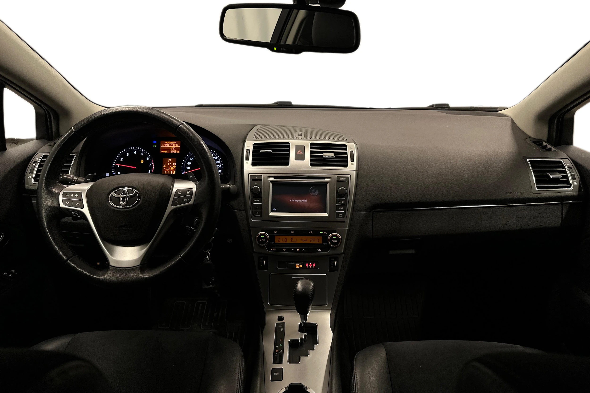 valkoinen Toyota Avensis 2014 kuva 9.