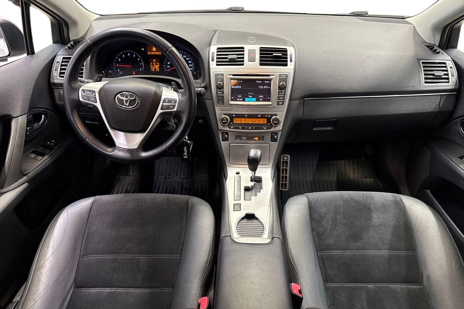 Toyota Avensis 2014, kuva 7/24
