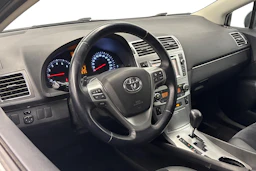 hopea Toyota Avensis 2014 kuva 8.