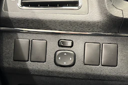 hopea Toyota Avensis 2014 kuva 27.
